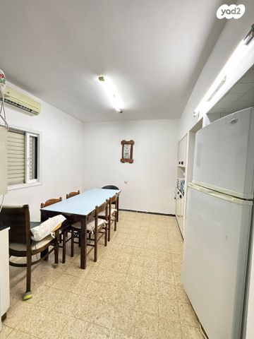 דירה, קלאוזנר, שכונת יהלום, מרכז העיר ב, רמת גן