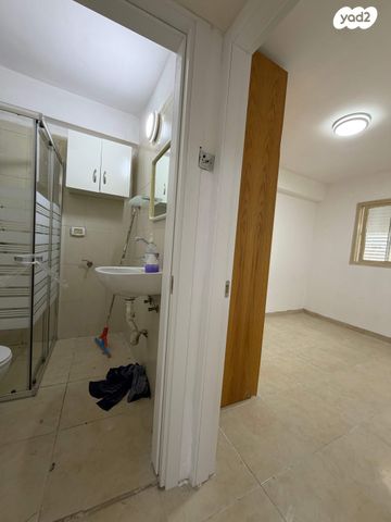 שדרות דגניה 57