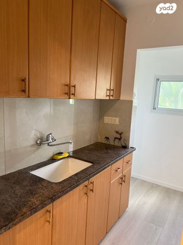 דירה, הזית, כרמיאל