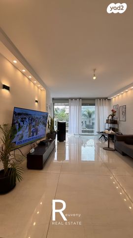 גני צהלה, רמות צהלה