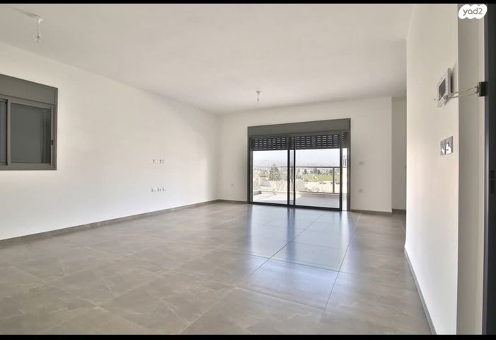 דירה, קרית אתא