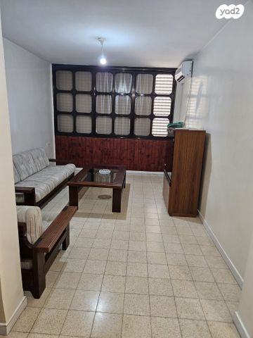 דירה, רמה, תל אביב יפו