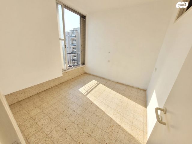 דירה, הרב לנדרס, רמת עמידר, רמת גן