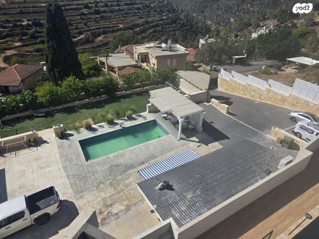 יחידת דיור, אבן ספיר