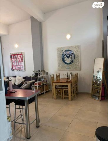 דירת גן, כיכר דיזנגוף, הצפון הישן - דרום, תל אביב יפו