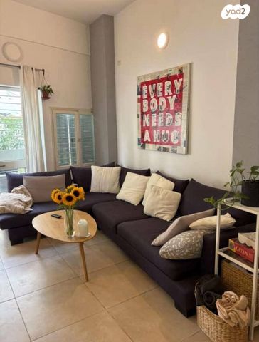 דירת גן, כיכר דיזנגוף, הצפון הישן - דרום, תל אביב יפו