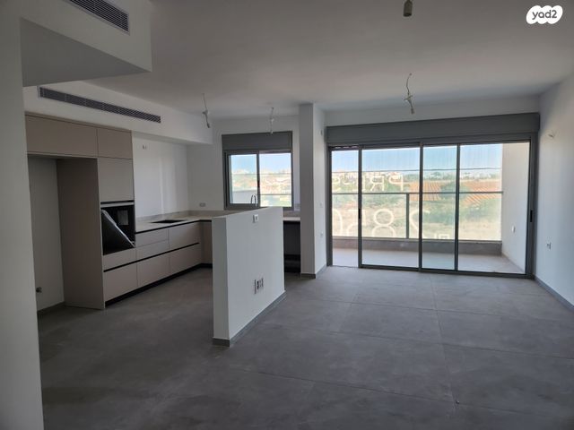 דירה, יסוד המעלה, הוד השרון