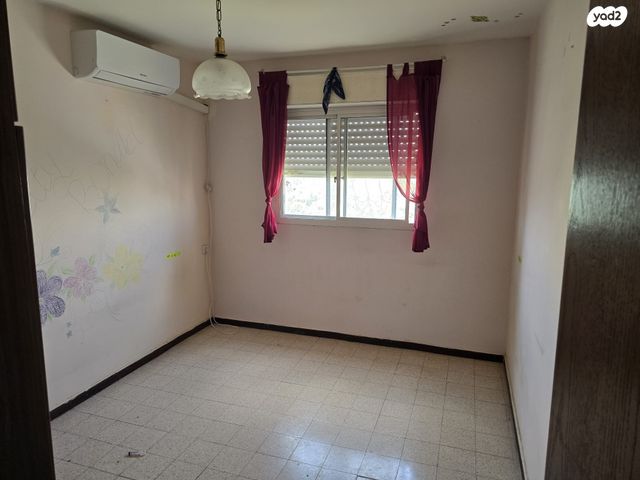 דירה, ישראל רוקח 13, שכונה י"א, באר שבע