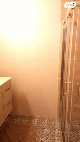 בית פרטי/ קוטג', יצחק שדה, נהריה