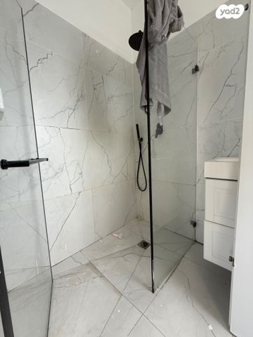 דירת גן, הקוממיות, דרום חדש, פארק הים, בת ים