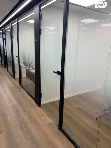 משרדים, גוש עציון, בית וקאנטרי, גיורא יוספטל, גבעת שמואל