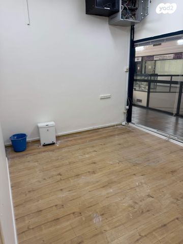 משרדים, פועלים ב, כפר סבא