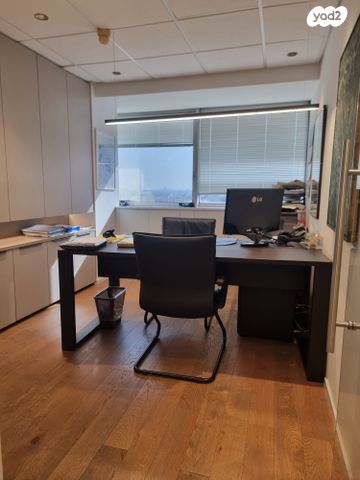 משרדים, דרך מנחם בגין 48, מונטיפיורי, הרכבת, תל אביב יפו