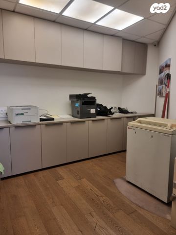 משרדים, דרך מנחם בגין 48, מונטיפיורי, הרכבת, תל אביב יפו