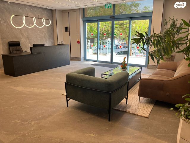 משרדים, גוש עציון, בית וקאנטרי, גיורא יוספטל, גבעת שמואל