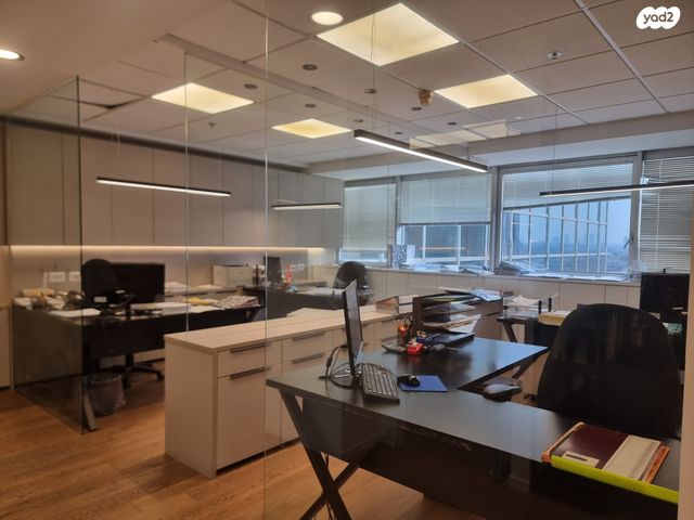 משרדים, דרך מנחם בגין 48, מונטיפיורי, הרכבת, תל אביב יפו