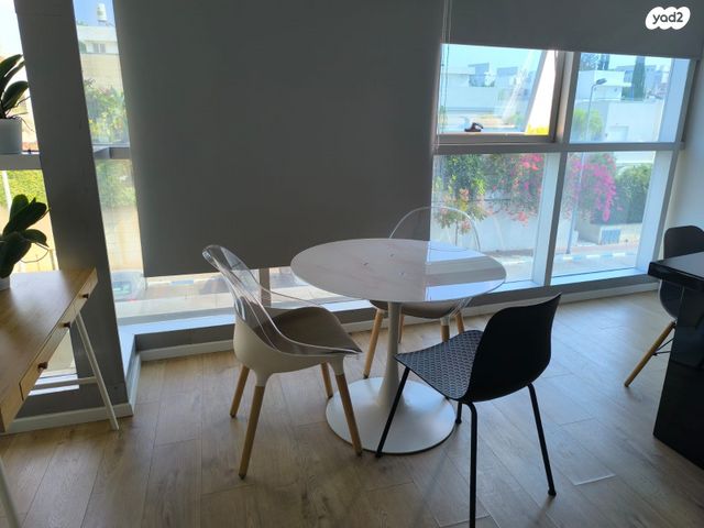 בניין משרדים, תל אביב יפו