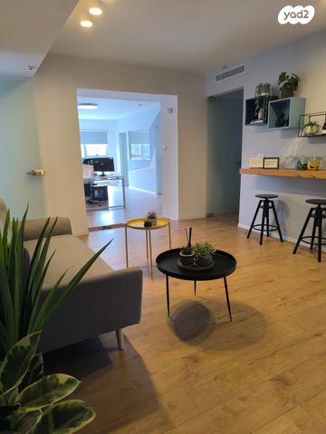 בניין משרדים, תל אביב יפו