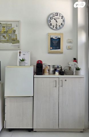 קליניקות, פנחס חגין 10, כפר גנים ג, פתח תקווה