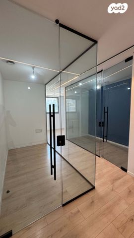 משרדים, דרך העצמאות 57, שער פלמר, תחנת רכבת השמונה, חיפה