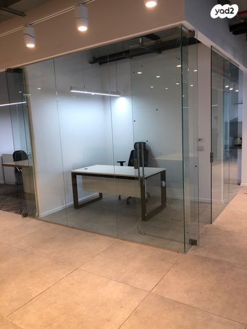 משרדים, אריאל שרון 10, סיטי, גבעתיים