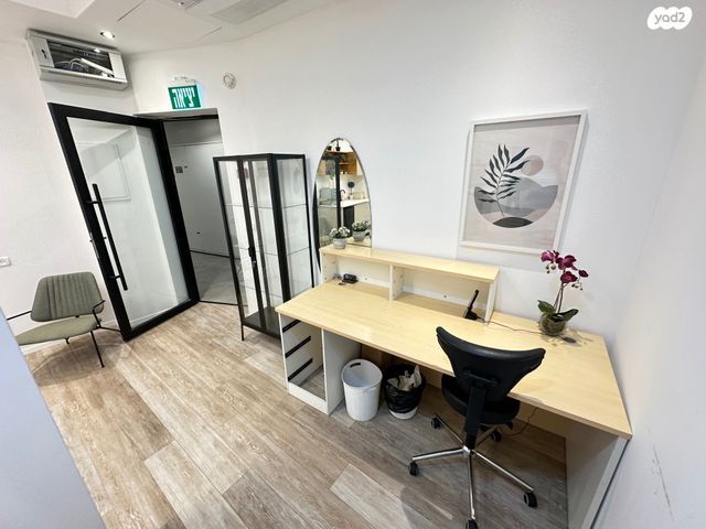 משרדים, מרכז עינב, מודיעין מכבים רעות