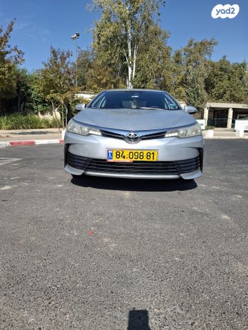 מודעת רכב טויוטה קורולה