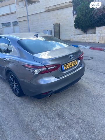 מודעת רכב טויוטה קאמרי