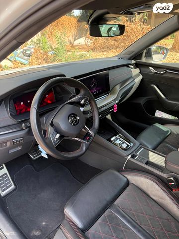 סקודה אוקטביה