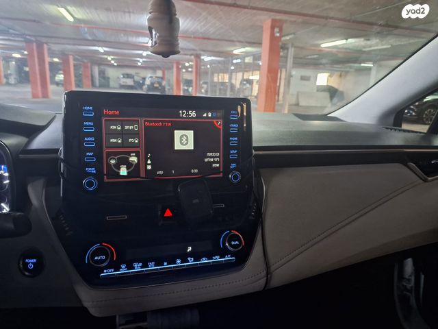 טויוטה קורולה