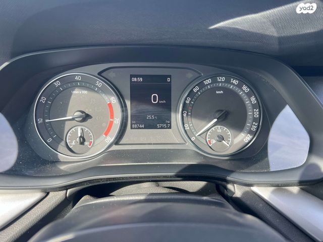 סקודה אוקטביה 