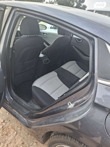 יונדאי איוניק