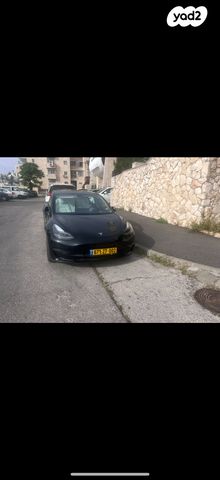 טסלה מודל 3