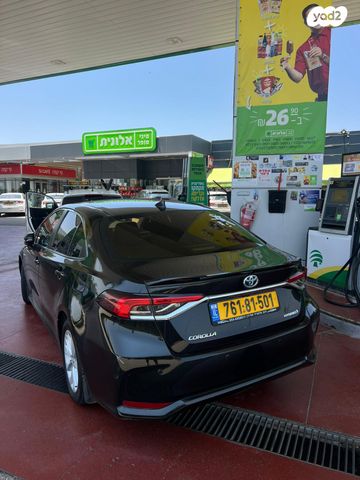 מודעת רכב טויוטה קורולה