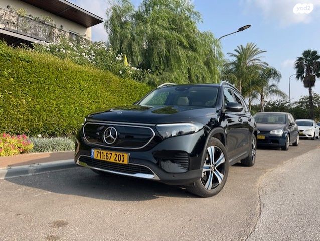 מרצדס-בנץ EQB