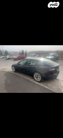 מודעת רכב טסלה מודל 3