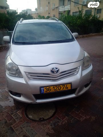 טויוטה ורסו