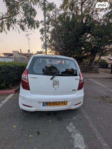 יונדאי i10