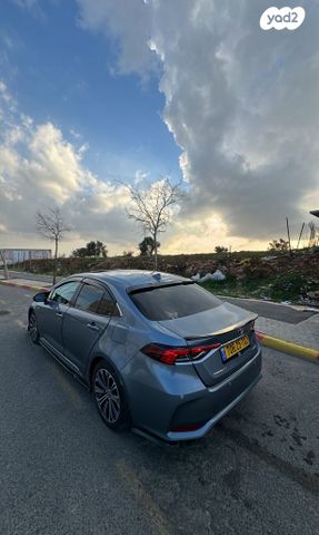 מודעת רכב טויוטה קורולה