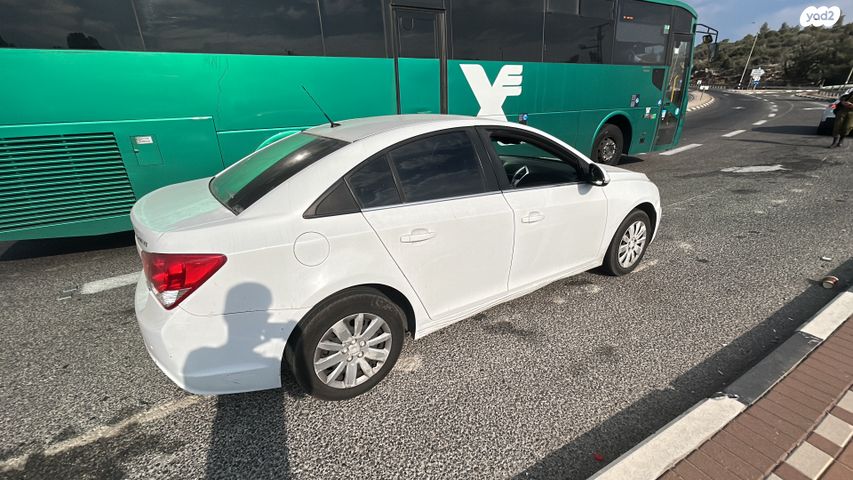 שברולט קרוז