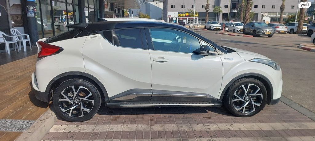 טויוטה C-HR