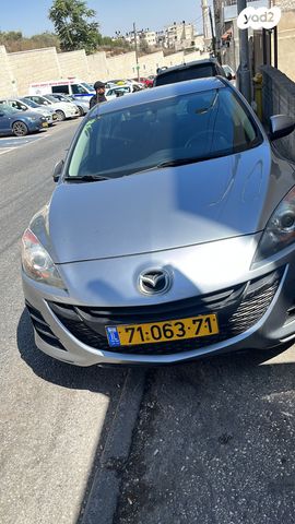 מאזדה 3