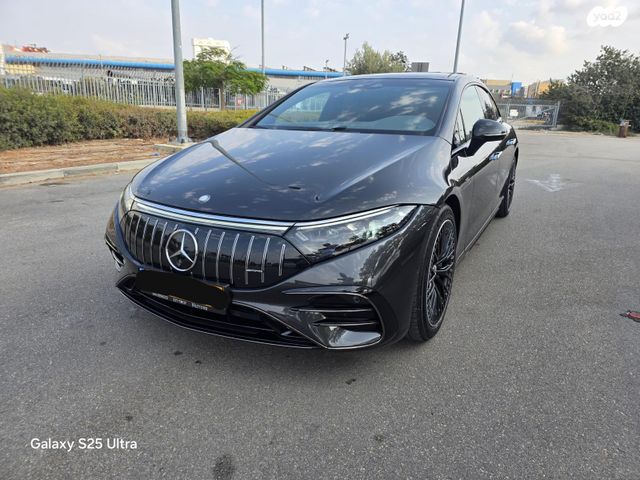 מודעת רכב מרצדס-בנץ EQS