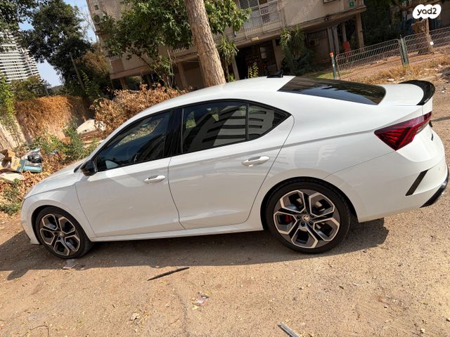 סקודה אוקטביה