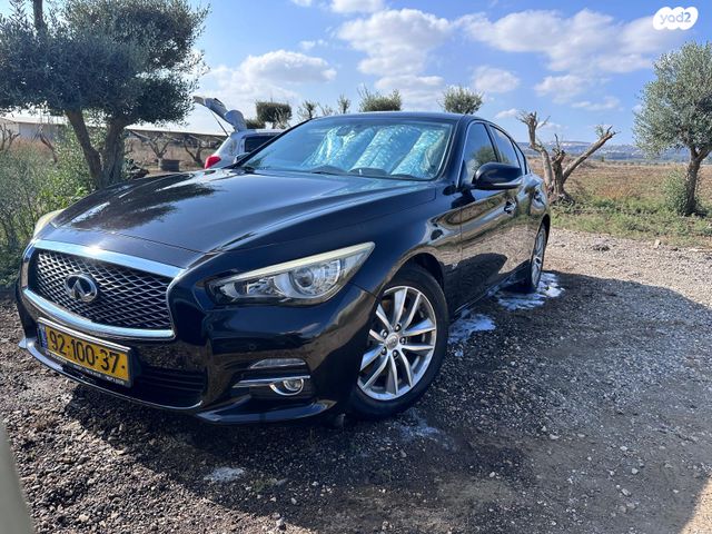 אינפיניטי Q50