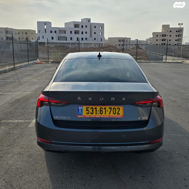 סקודה אוקטביה