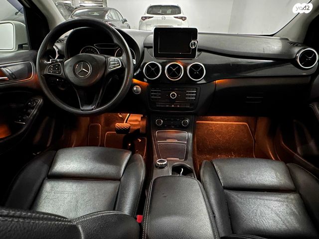 מרצדס-בנץ B-class