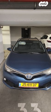 מודעת רכב טויוטה אוריס