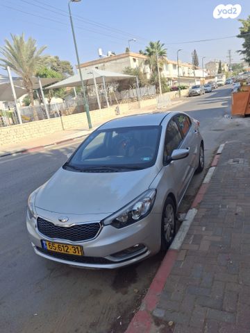 מודעת רכב קיה פורטה