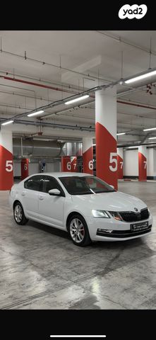 סקודה אוקטביה